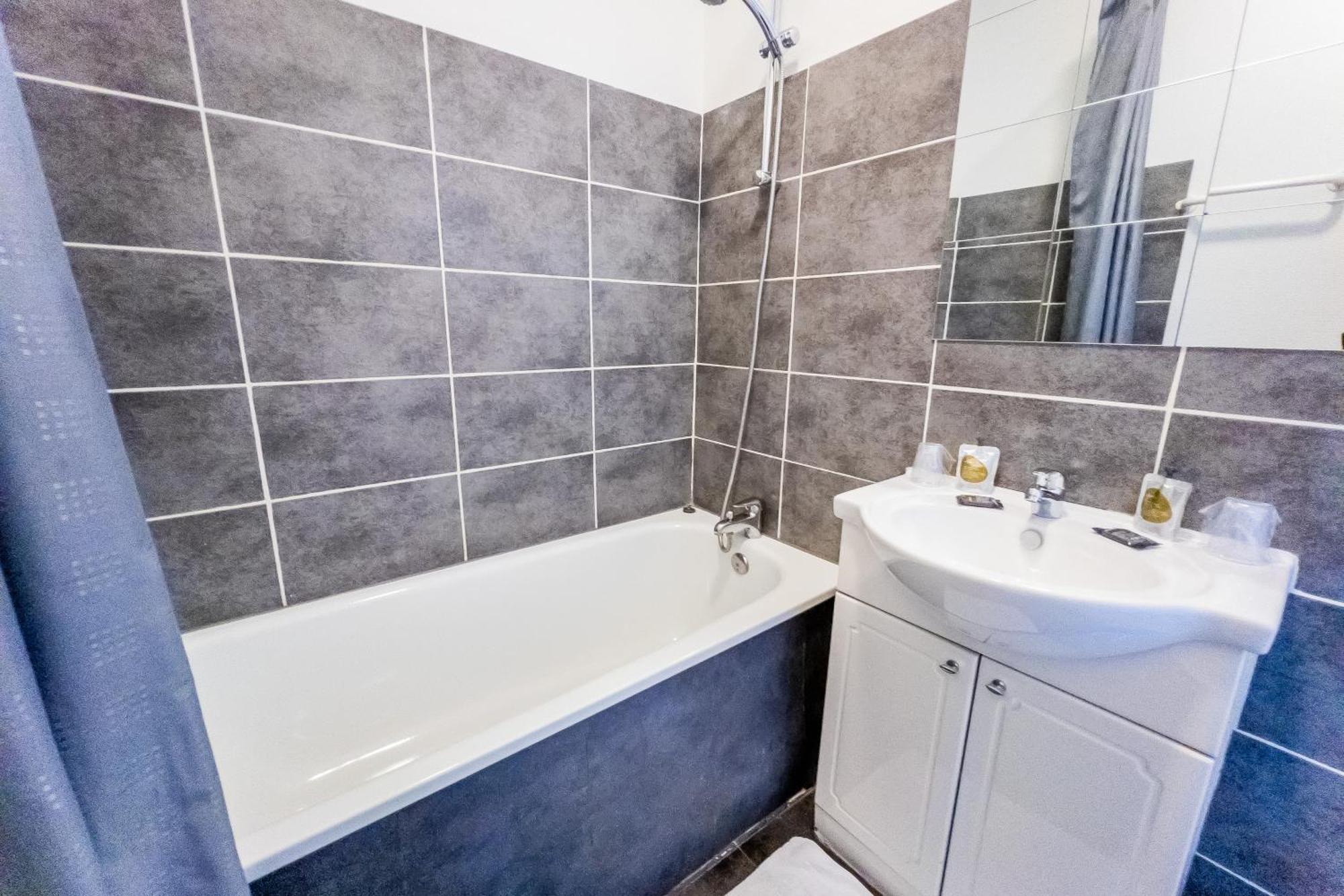 Hotel Joly Armentières Kültér fotó